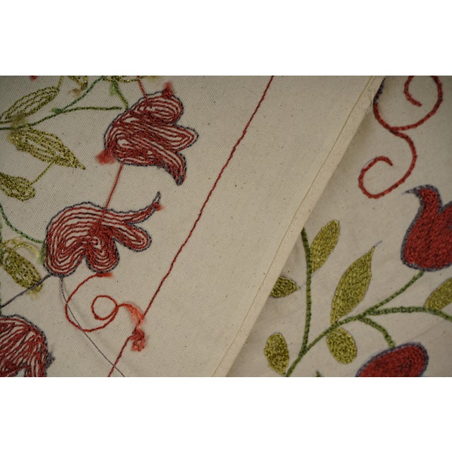 Textile Blue & Red Swan Embroidery | Vintage Bird Motif Table Decor 1'7'' X 2'9'' For Sale - Image 7 of 9