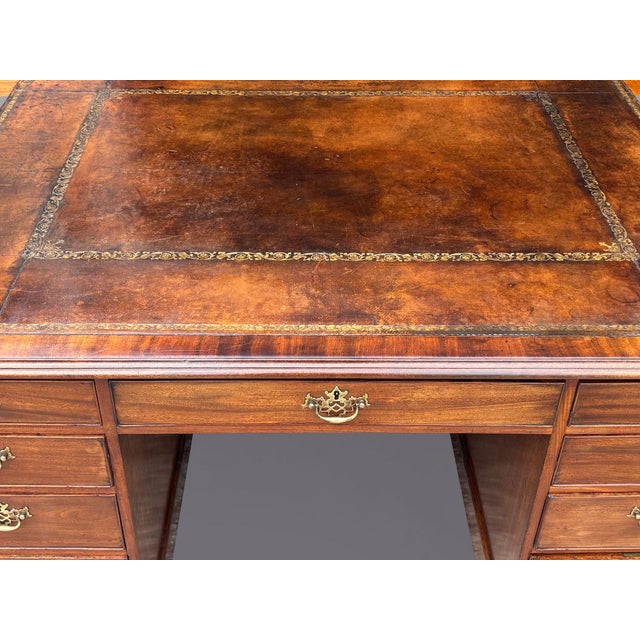 Large 18th Century George III Mahogany Partners Desk, 1790 For Sale - Image 11 of 14