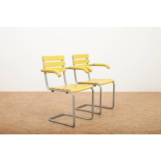 Model 1024 Garden Chairs with Galvanized Steel Tube Frames and Yellow Wooden Slats, 1934, Set of 2 For Sale - Image 13 of 13