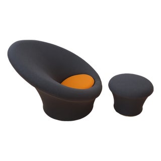 Pierre Paulin Big Mushroom and Pouffe Early Edition For Sale