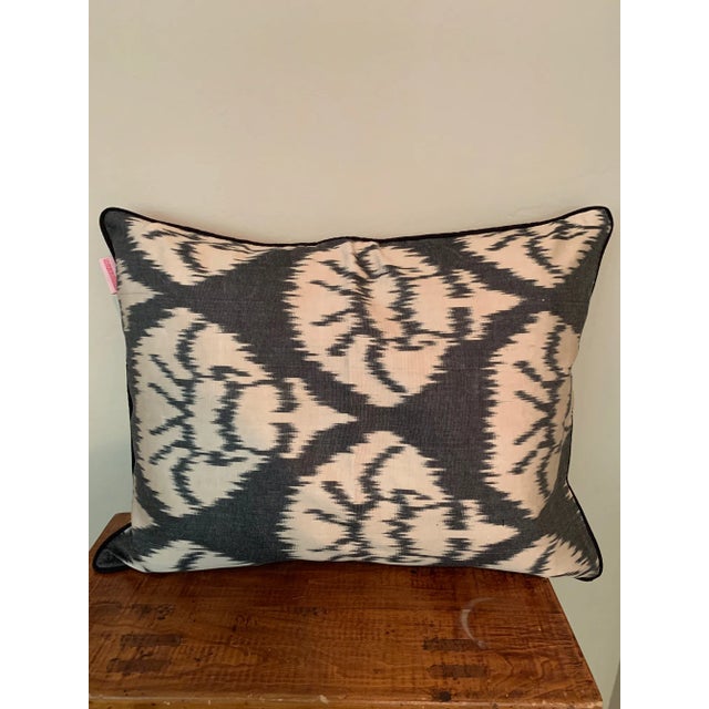 2010s Contemporary La Maison Ottoman Pillow Case For Sale - Image 5 of 5