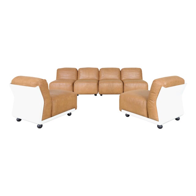 Mid-Century Modern "Amanta 24" Leather Modular Sofa by Mario Bellini for C&b Italia For Sale
