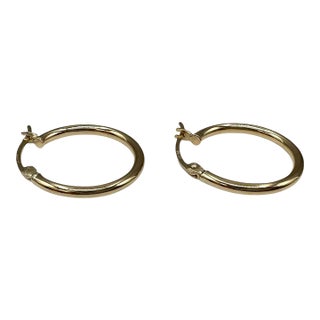 Tube Hoop Earrings 14kt Yellow Gold 19.9mm 2.1mm 1.5g Hollow New, Pair For Sale