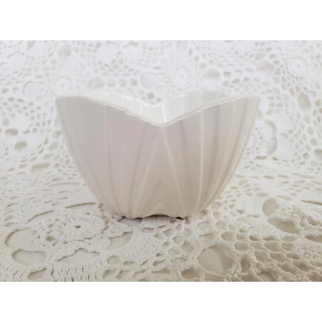 1980s Ribbed Ceramic Decorative Bowl For Sale In Baltimore - Image 6 of 6