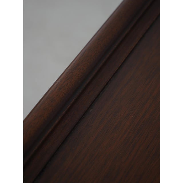 Kindel Oxford Mahogany Queen Anne Tea Table For Sale - Image 13 of 17