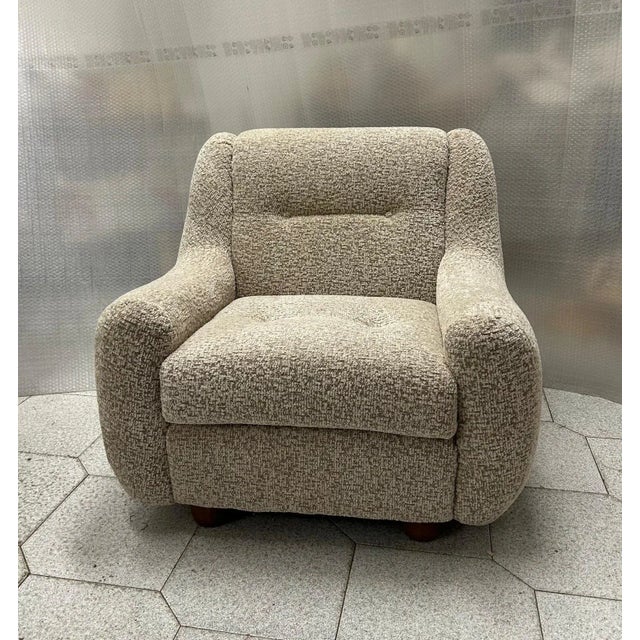 Set of Chairs with Spherical Legs in White Bouclé Fabric, 2000s For Sale - Image 4 of 6