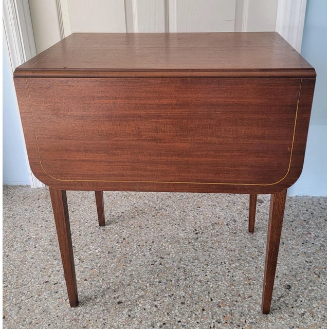 Mid-Century Modern 1940s Brandt Drop Leaf Mahogany End Table For Sale - Image 3 of 7