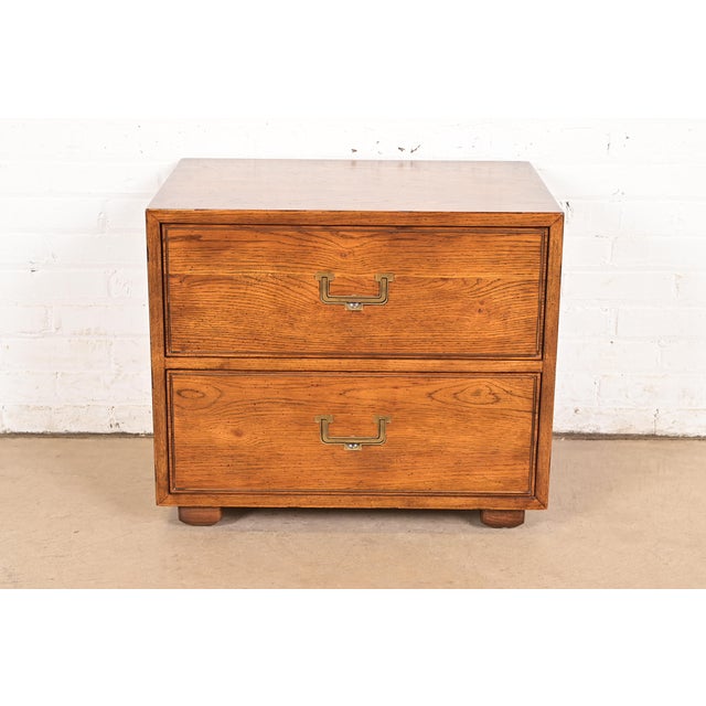 Henredon Mid-Century Modern Campaign Oak Nightstand, Circa 1970s For Sale - Image 13 of 13