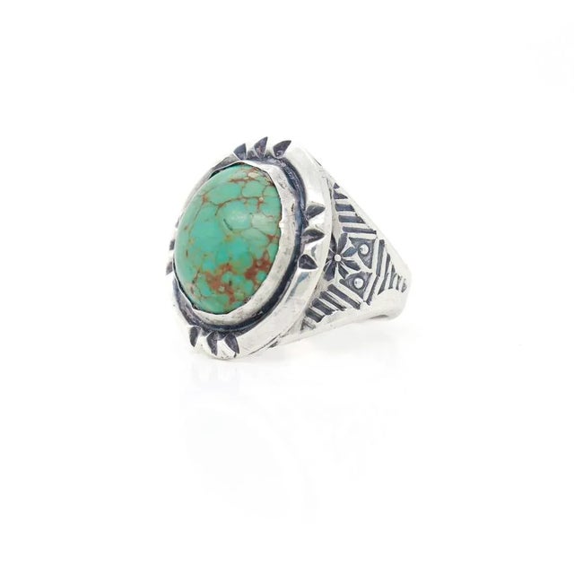 Vintage Southwestern Navajo Sterling Silver and Turquoise Cabochon Ring For Sale - Image 4 of 12