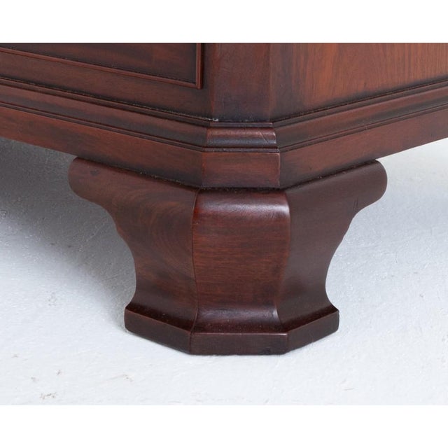 Chippendale Linen Cabinet in Mahogany from Lambs of Manchester For Sale - Image 4 of 10