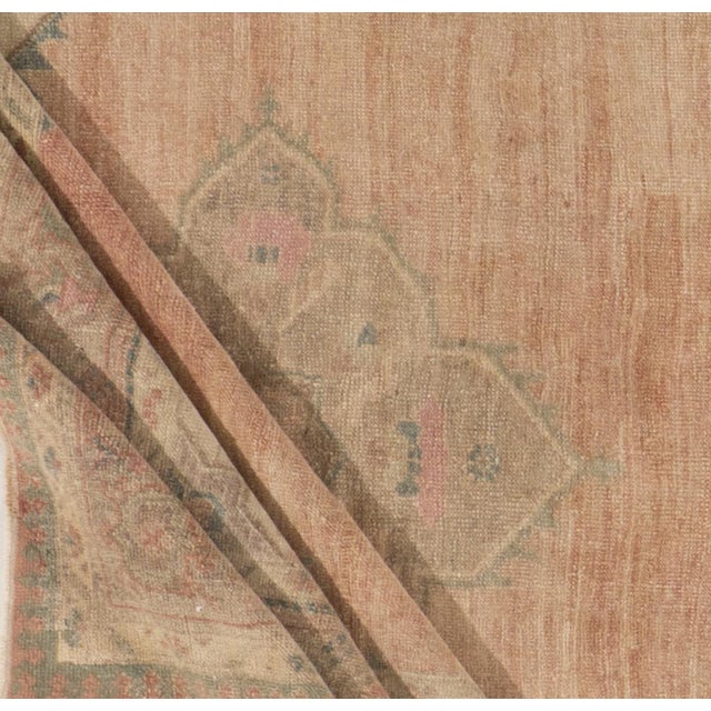 These attractive rugs are suitable for a wide variety of places, but the significant effect of Oushaks is that they bring...