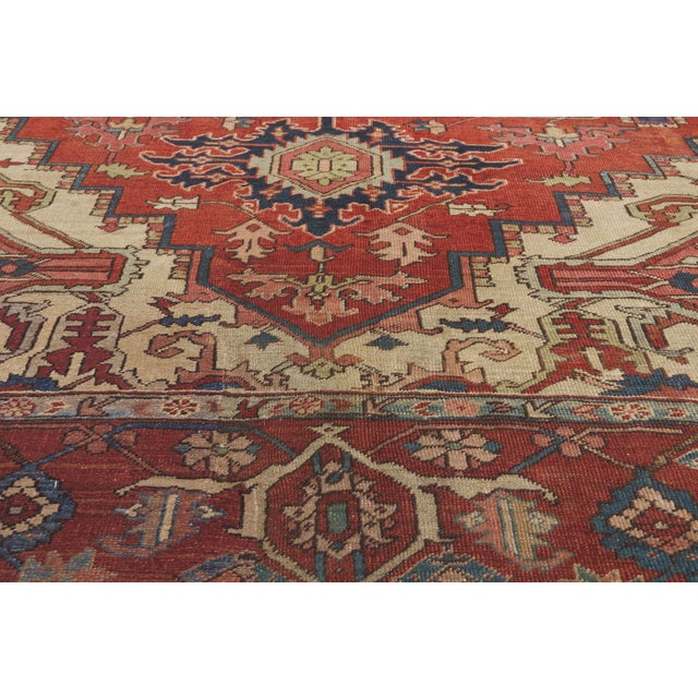 Late 19th Century Late 19th Century Persian Serapi Rug, 09'08 X 13'02 For Sale - Image 5 of 10