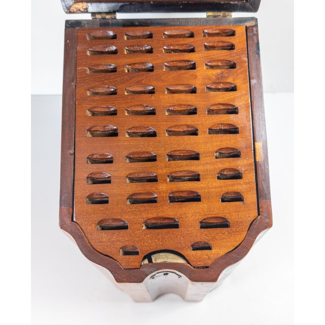 18th Century English Georgian Mahogany Knife Box With Rose Inlay For Sale - Image 13 of 16