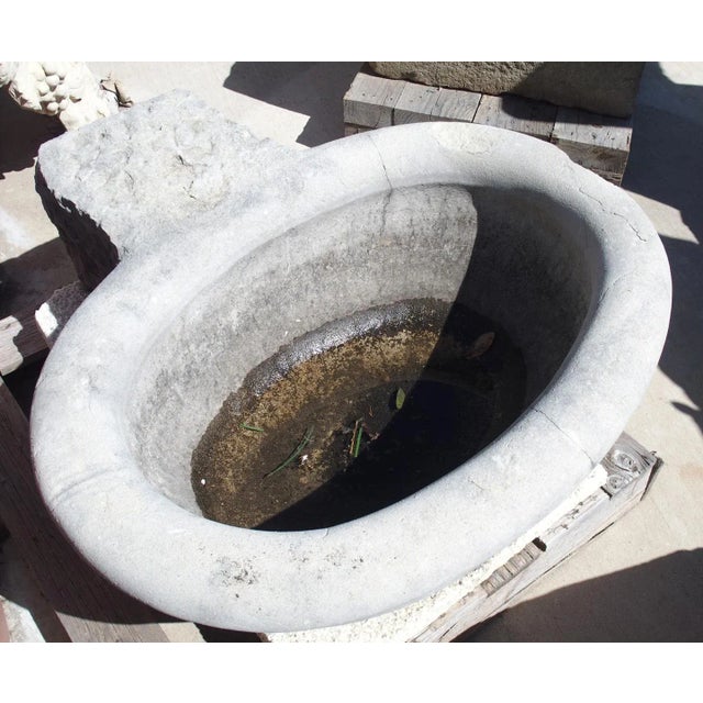 Antique Marble Basin From an Italian Villa, Early 1900s For Sale In Dallas - Image 6 of 12