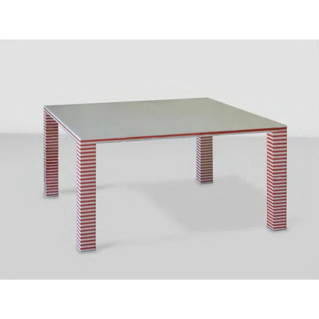 Cf t22 dinner table by caturegli formica. Dimensions: w 140 x d 140 h 73 cm. Materials: corain.