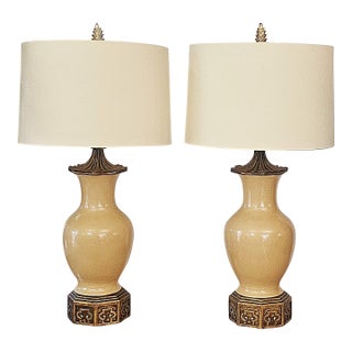 Pair of Port 68 Mark Abrams Cream Ceramic Urn Table Lamps With Linen Drum Shades For Sale