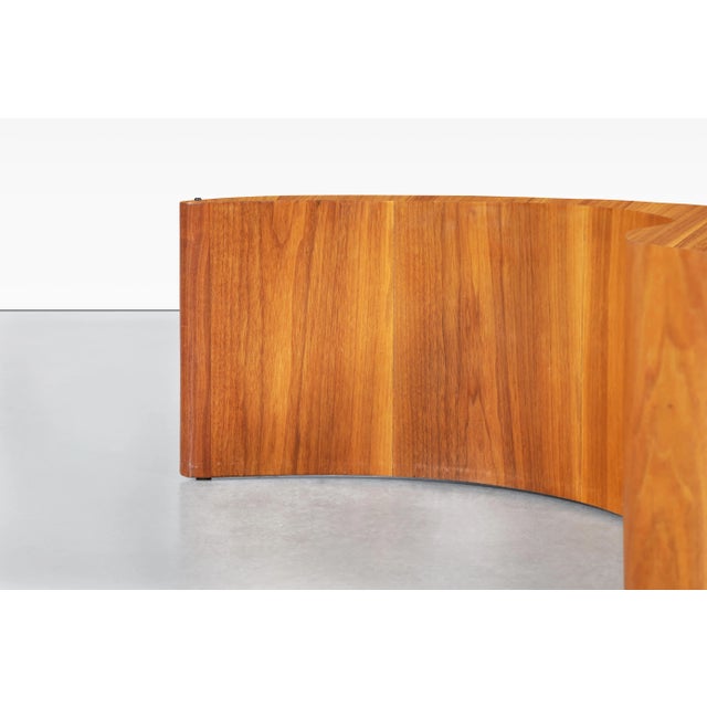 Mid-Century Modern Biomorphic Walnut and Glass Coffee Table, Usa, 1960s For Sale In Los Angeles - Image 6 of 10