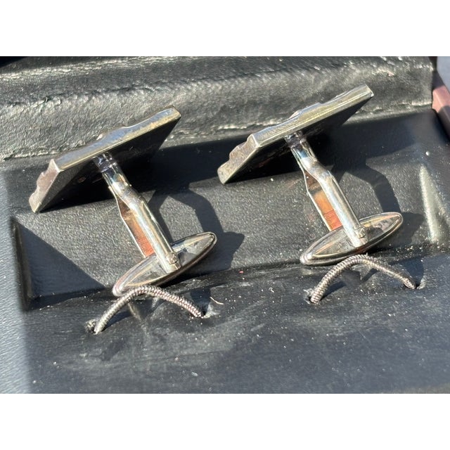 2000 - 2009 Pair of Dunhill Cufflinks - Sterling Silver, Original Boxes + Manual, Union Jack Flag For Sale - Image 5 of 11