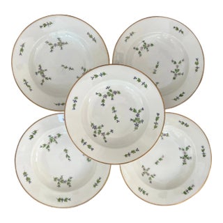 Antique 19th Century French Empire Old Paris Porcelain Soup Plates or Bowls in the Sprig Cornflower Pattern - a Set of 5 For Sale