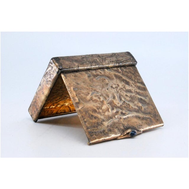 Silver Silver Cigarette Case with Dark Blue Application For Sale - Image 8 of 11