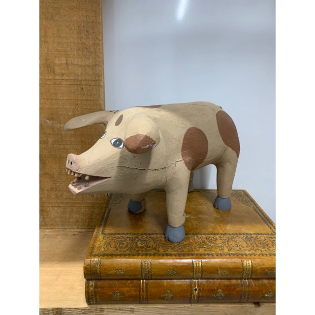 Vintage Carved Wooden Folk Art Pig by David Alvarez. David is the son of Max Alvarez who studied under Felipe Benito...