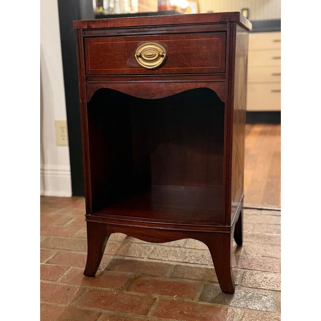 Traditional Restored Vintage Drexel Genuine Mahogany Nightstand With Brass Hardware For Sale - Image 3 of 12
