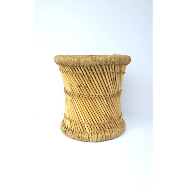 English Wicker Reed Stool or Pedestal Drink Table For Sale - Image 3 of 10