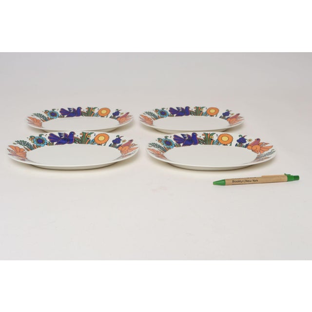 Blue Set of Four Vintage Villeroy & Boch "Acapulco" Bird Motif Deep Oval Plates For Sale - Image 8 of 17