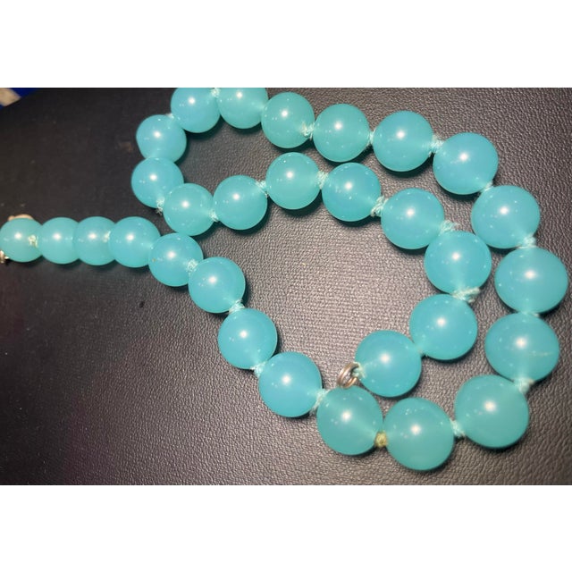 Asian Style Vintage Peking Aqua Glass Hand-Knotted Silk Strand For Sale - Image 4 of 6