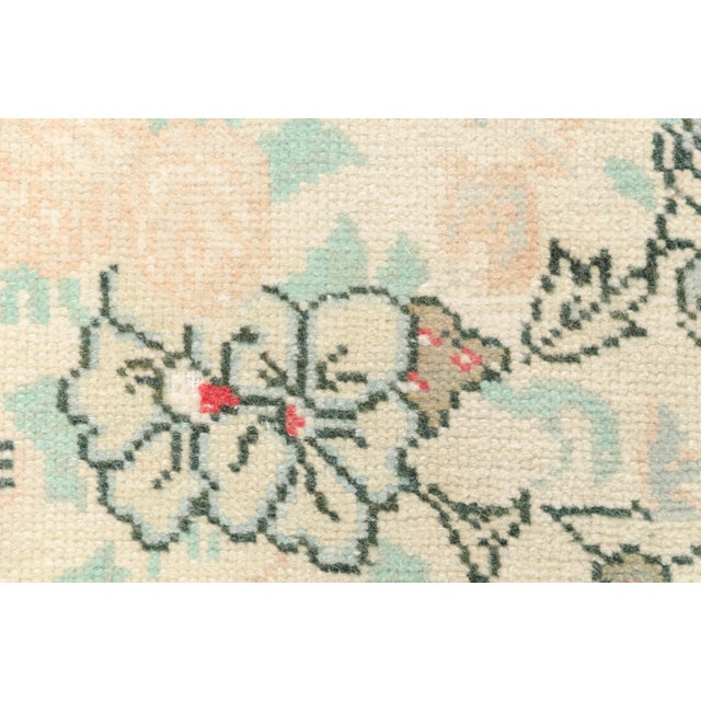Mid 20th Century Neutral Oushak Turkish Rug For Sale - Image 6 of 10