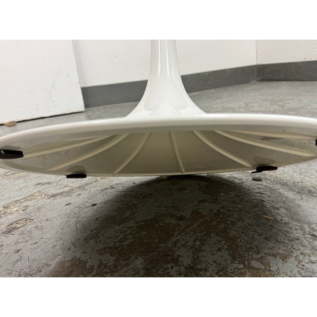 Eero Saarinen for Knoll Saarinen Round Dining Table, 42 Inches For Sale - Image 12 of 12