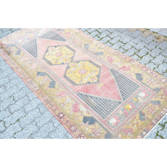 1960s Neutral Faded Turkish Rug For Sale - Image 4 of 11