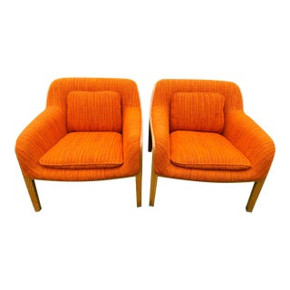 1970s Knoll Bill Stephens Orange Boucle 1315 Lounge Chairs - a Pair For Sale