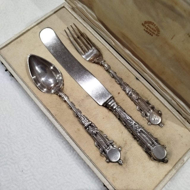Gothic-Style Silver Cutlery with Case, 1800s, Set of 4 For Sale - Image 12 of 12
