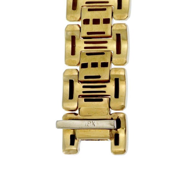 Contemporary Estate 18k Yellow Gold Pyramid Link 16mm Wide Bracelet France For Sale - Image 3 of 5