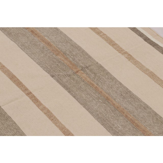 2010s Rug & Kilim’s Contemporary Dhurrie Rug in Brown Geometric Stripes For Sale - Image 5 of 9