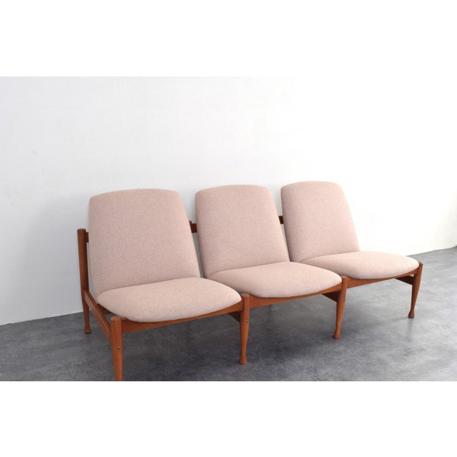 Mid-Century Sofa by Marian Grabiński, 1960s For Sale - Image 10 of 12