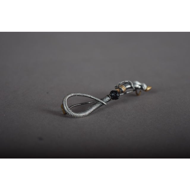1930s Vintage Snake-Tail and Bull-Leg Motif Brooch in Silver with Gold-Tone Accents, 1930s For Sale - Image 5 of 6