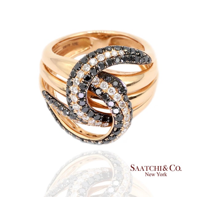 18k Solid Rose Gold Black and White Natural Diamond Ring For Sale - Image 4 of 10