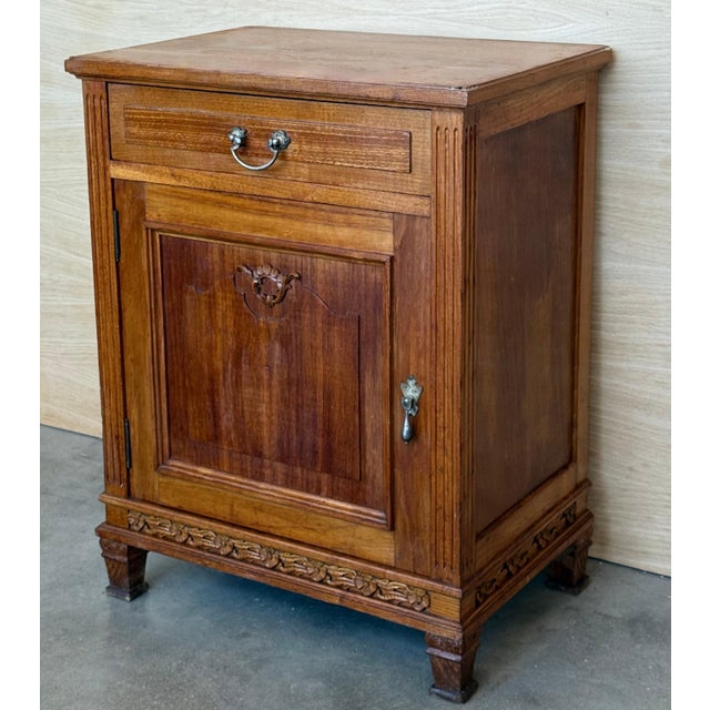 Art Deco French Art Deco Marble Top Nightstands or Bedside Cabinets in Walnut, 1930, A Pair For Sale - Image 3 of 18
