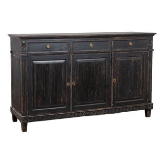 19th Century Swedish Black Painted Pine Sideboard Buffet With Fluted Carved Panels For Sale