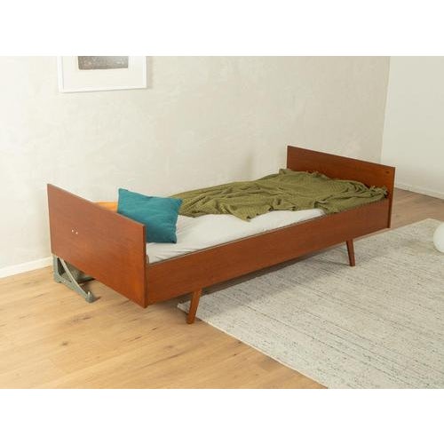 Mid-Century Folding Bed, 1960s For Sale - Image 3 of 17