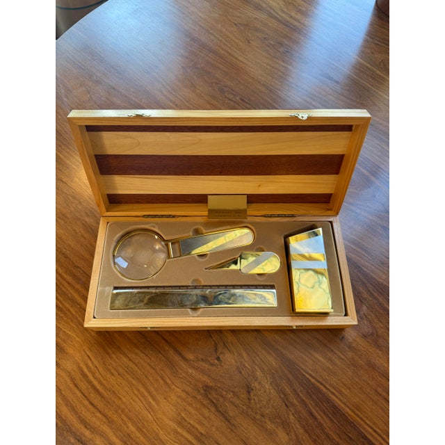 Modern 24k Gold-Plated Five-Piece Desk Set in Wood Presentation Box, 1970s Italy For Sale - Image 3 of 8