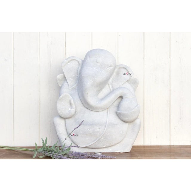 White Beautifully Carved Marble Garden Ganesh For Sale - Image 8 of 9
