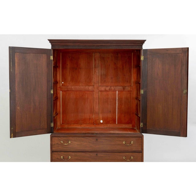 Traditional Edwardian Flame Mahogany Linen Press, Early 20th Century For Sale - Image 3 of 7