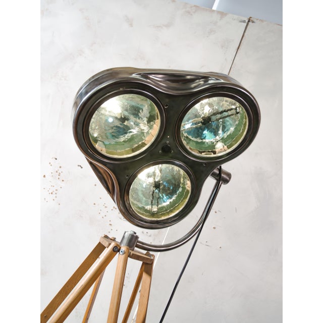 Hospital Surgical Spotlight Floor Lamp on Army Crutch Tripod from Heraeus Hanaulux London, 1990s For Sale - Image 3 of 18