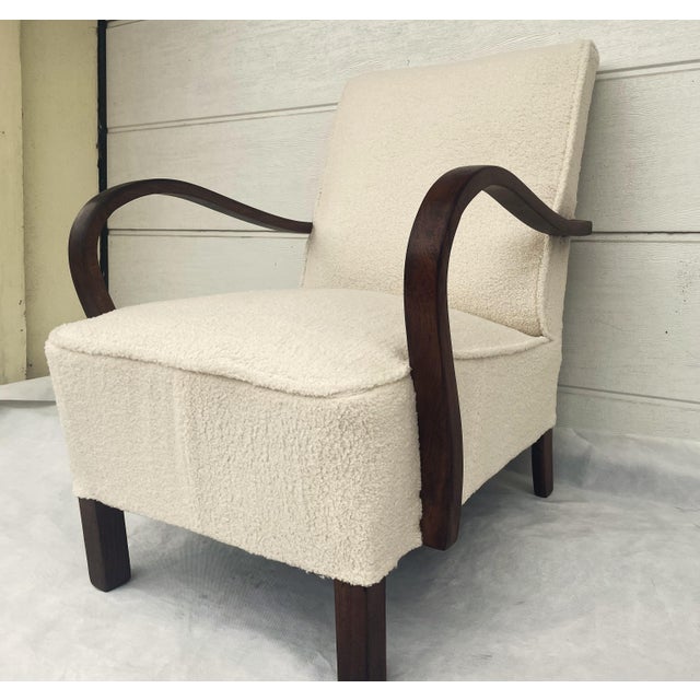 Art Deco Armchair in Lamb's Bouclé by J. Halabala, 1920s For Sale - Image 3 of 18