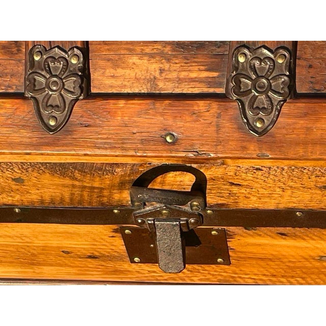 Late 19th Century 1880's Immigrant Dome Travel Trunk For Sale - Image 5 of 12