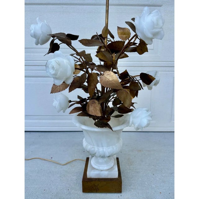 Metal 1950s Hollywood Regency Italian Alabaster & Gilt Gold Tole Floral Tall Table Lamp For Sale - Image 7 of 12