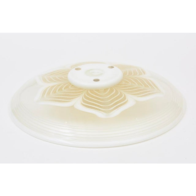 Gold Vintage Murano Glass Bowl With Flower Design and Gold Aventurine, 1980's, Italy For Sale - Image 8 of 10